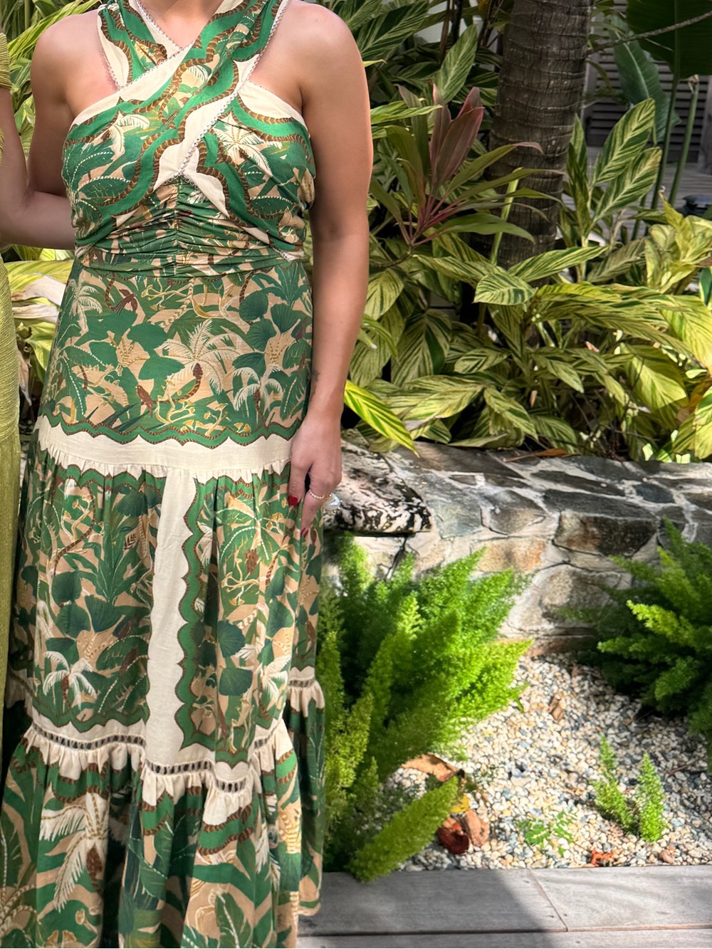 FARM RIO Beige Tropical Isla LENZING™ ECOVERO™ Euroflax™ Maxi Dress - Picture 1 of 4